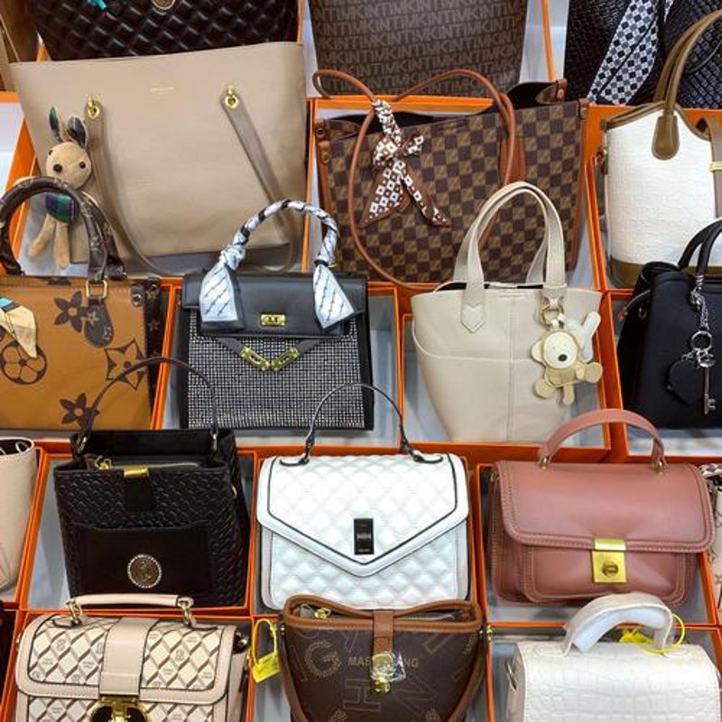 瑶海区箱包网店：市场动态与机遇